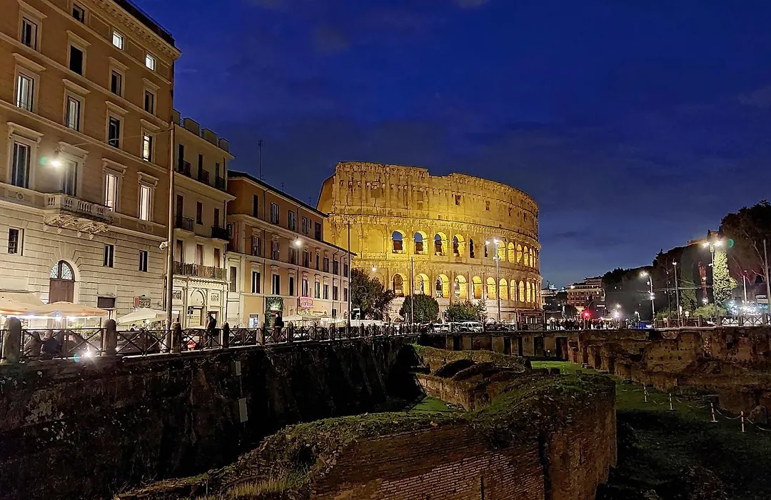 Luxury Domus Apartment 2-1