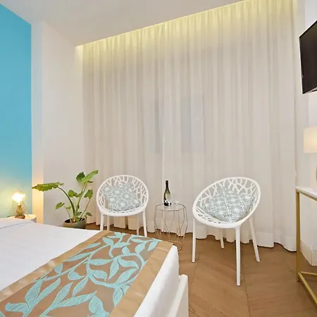 Luxury Domus Apartment 2-3
