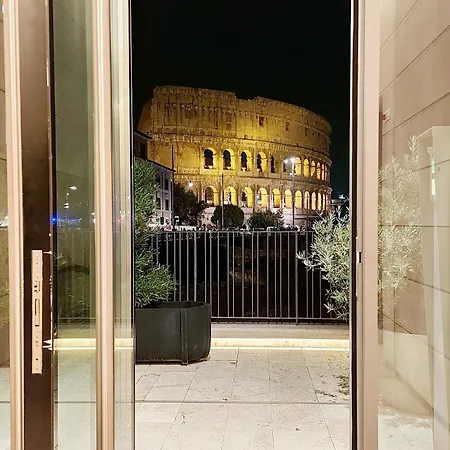 Luxury Domus Apartment 2-2